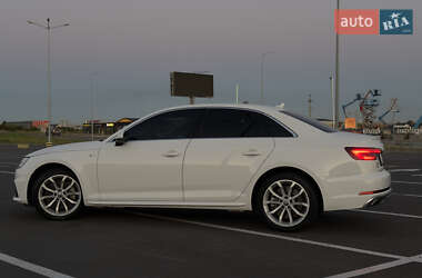 Седан Audi A4 2019 в 