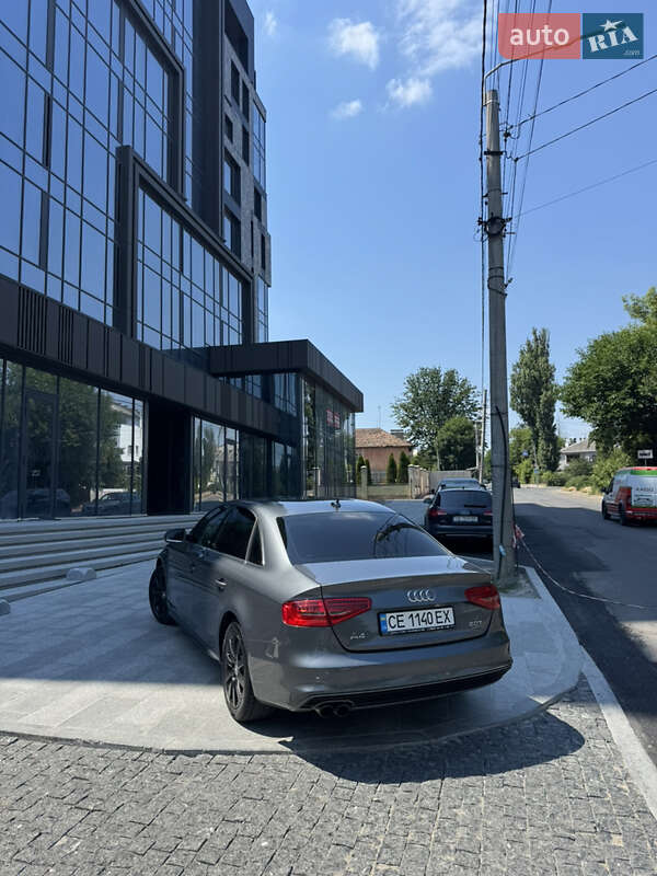Седан Audi A4 2015 в Черновцах