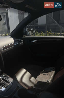 Седан Audi A4 2015 в 