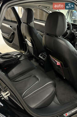 Седан Audi A4 2015 в 