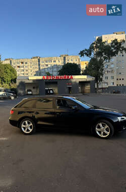Универсал Audi A4 2015 в 