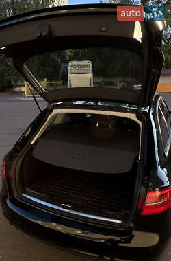 Универсал Audi A4 2015 в 