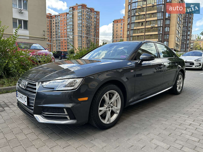 Седан Audi A4 2018 в Хмельницком