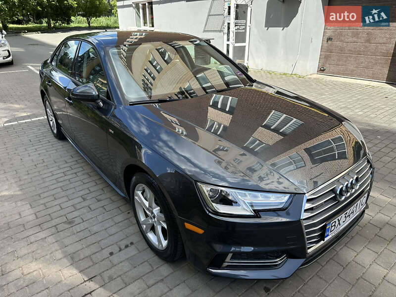 Седан Audi A4 2018 в Хмельницком