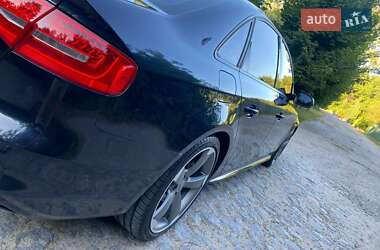 Седан Audi A4 2015 в Виннице