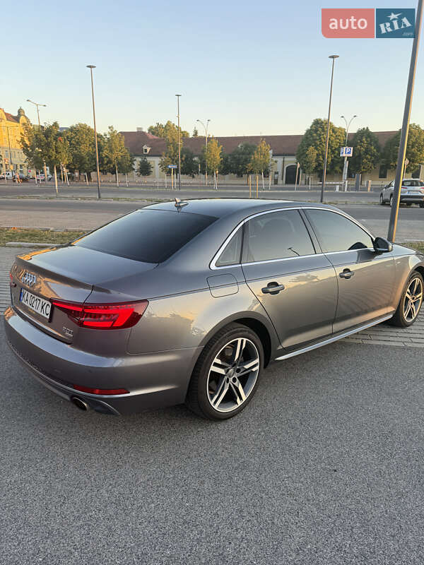 Седан Audi A4 2017 в Ужгороде