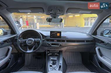 Седан Audi A4 2017 в 