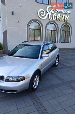 Универсал Audi A4 1996 в 