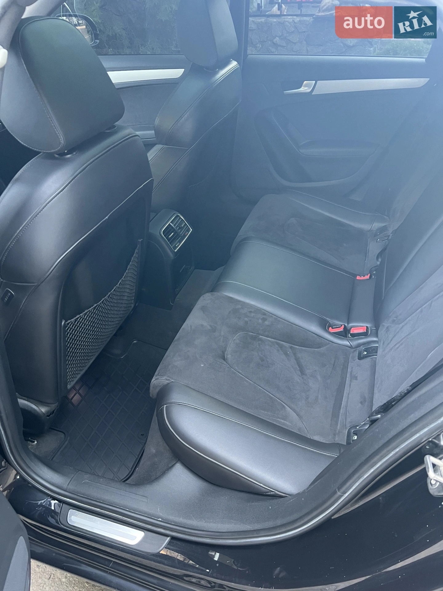 2011 Audi A4 - мініатюра 10