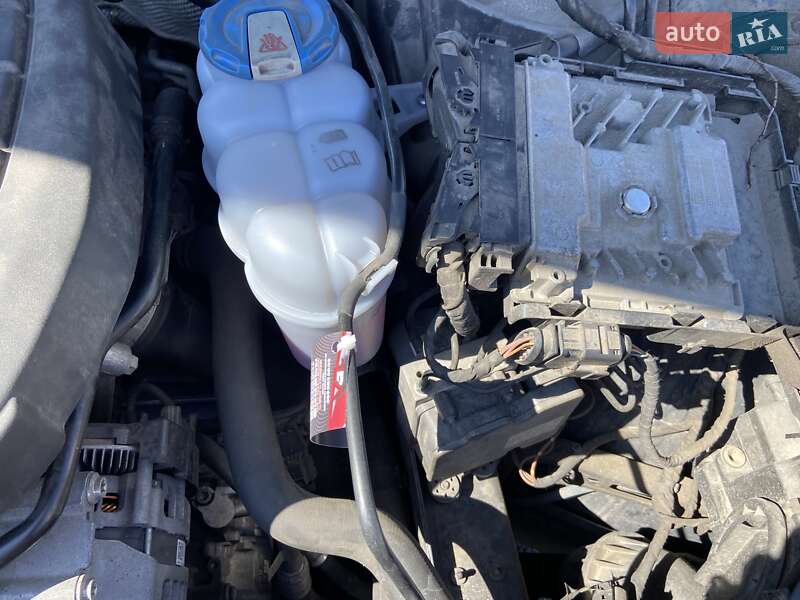 Седан Audi A4 2017 в Киеве фото 13 Седан Audi A4 2017 в Киеве