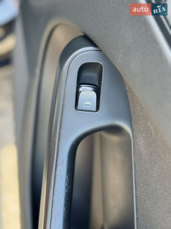 Универсал Audi A4 2011 в Бурштыне фото 14 Универсал Audi A4 2011 в Бурштыне