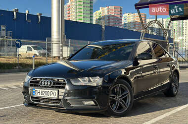 Седан Audi A4 2012 в Одесі