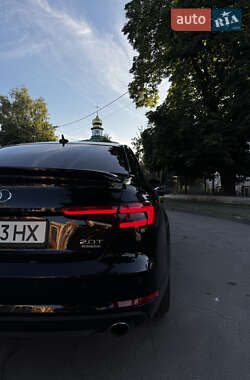 Седан Audi A4 2016 в 