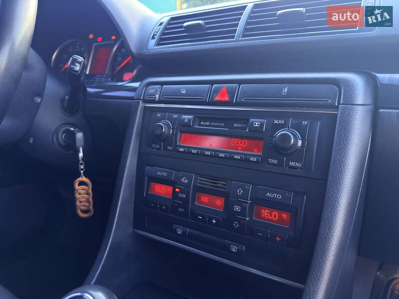 Универсал Audi A4 2004 в Мене