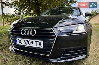 Седан Audi A4 2018 в 