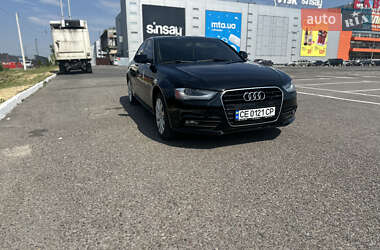 Седан Audi A4 2012 в 