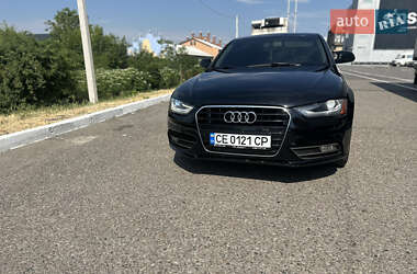 Седан Audi A4 2012 в 