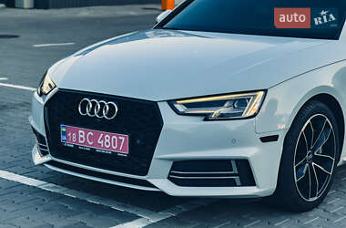Седан Audi A4 2017 в Киеве