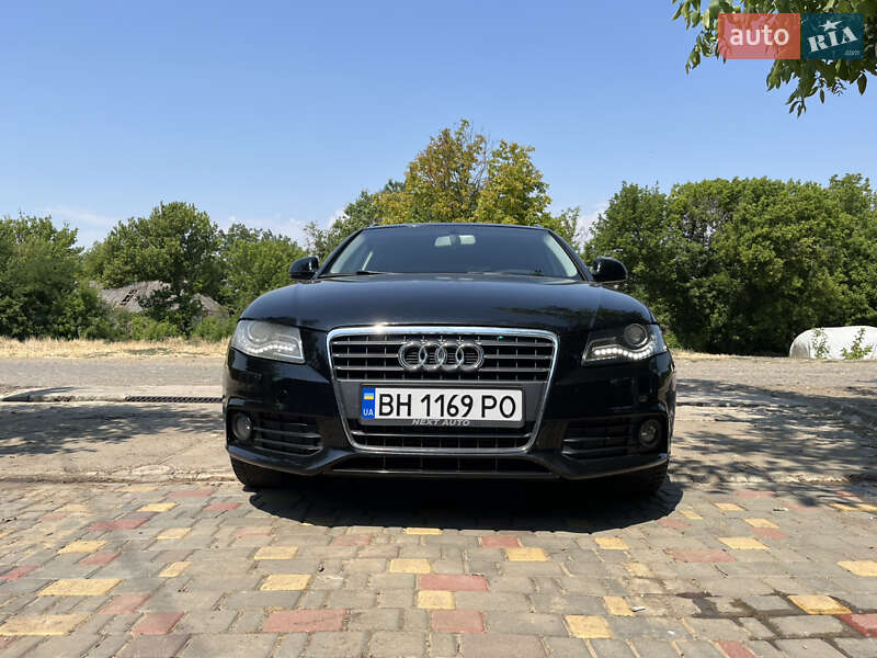 Универсал Audi A4 2008 в Тарутине