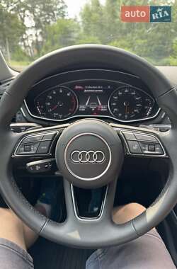 Седан Audi A4 2023 в 