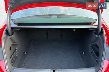 Седан Audi A4 2023 в 
