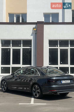 Седан Audi A4 2017 в 