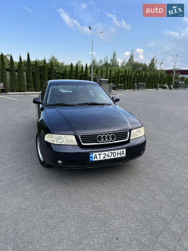 Седан Audi A4 1999 в Ивано-Франковске