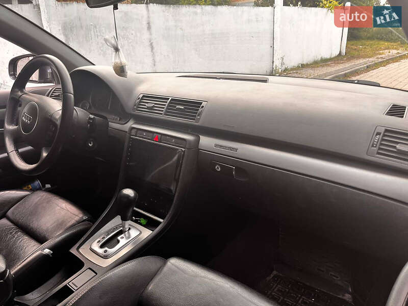 Універсал Audi A4 2002 в Луцьку