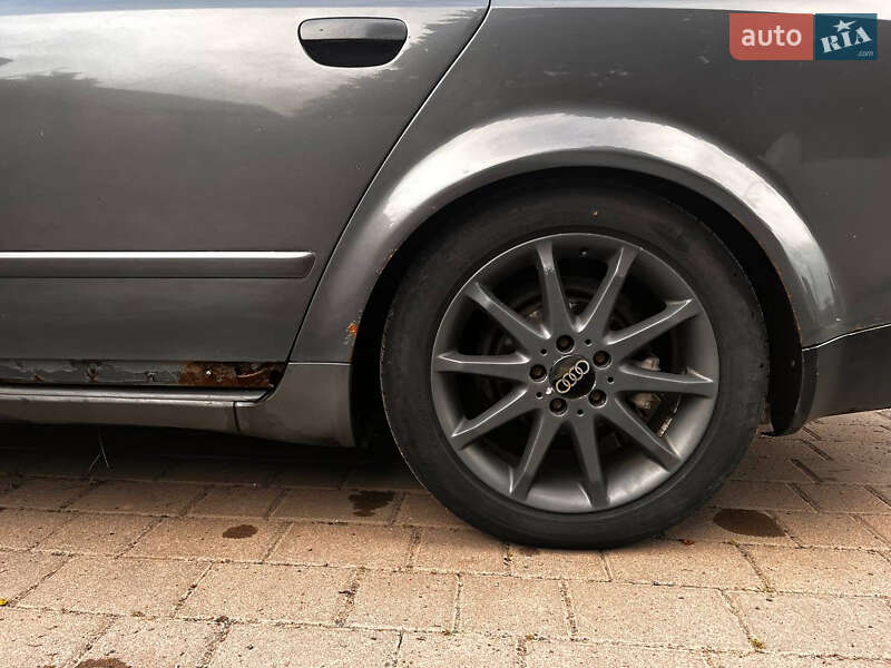 Универсал Audi A4 2002 в Луцке