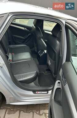 Седан Audi A4 2014 в 