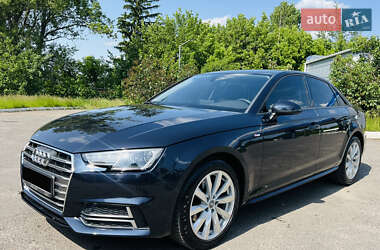 Седан Audi A4 2018 в Ровно