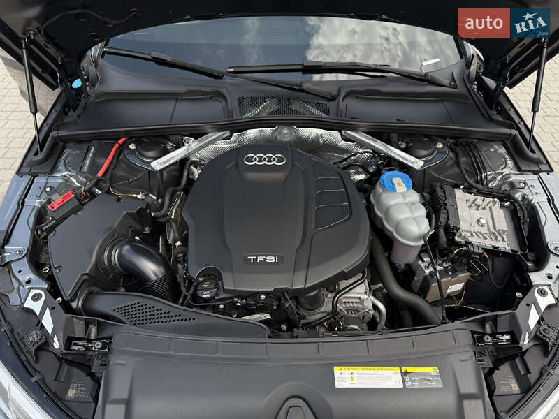 Седан Audi A4 2016 в Запоріжжі