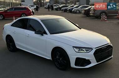 Седан Audi A4 2019 в Ровно