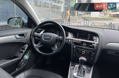 Седан Audi A4 2014 в 