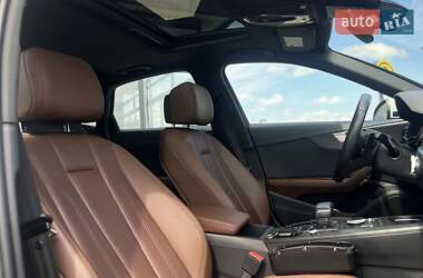 Седан Audi A4 2019 в 