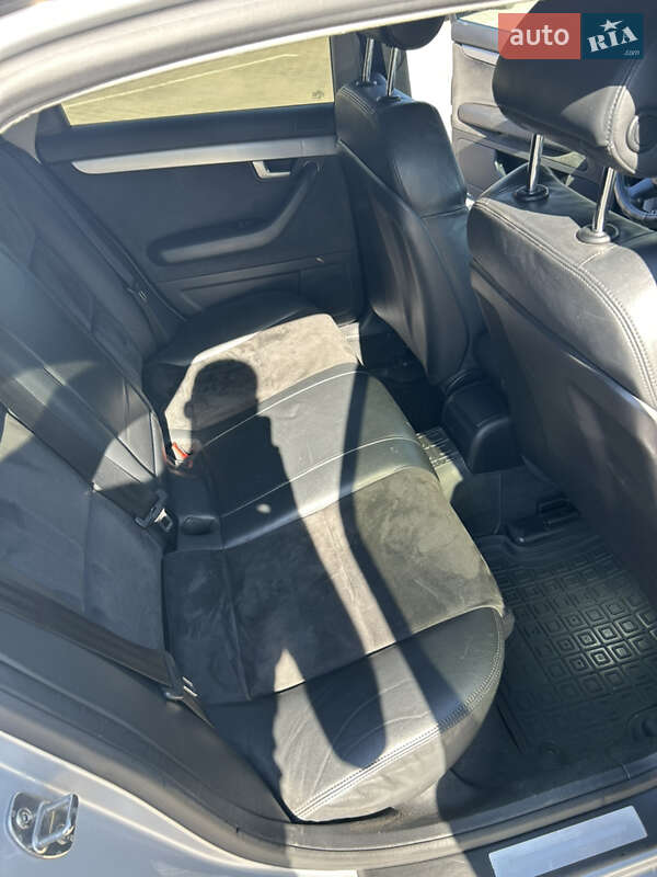 Седан Audi A4 2005 в Одессе