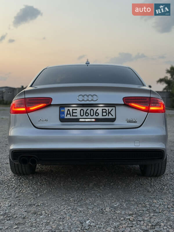 Седан Audi A4 2015 в Дніпрі