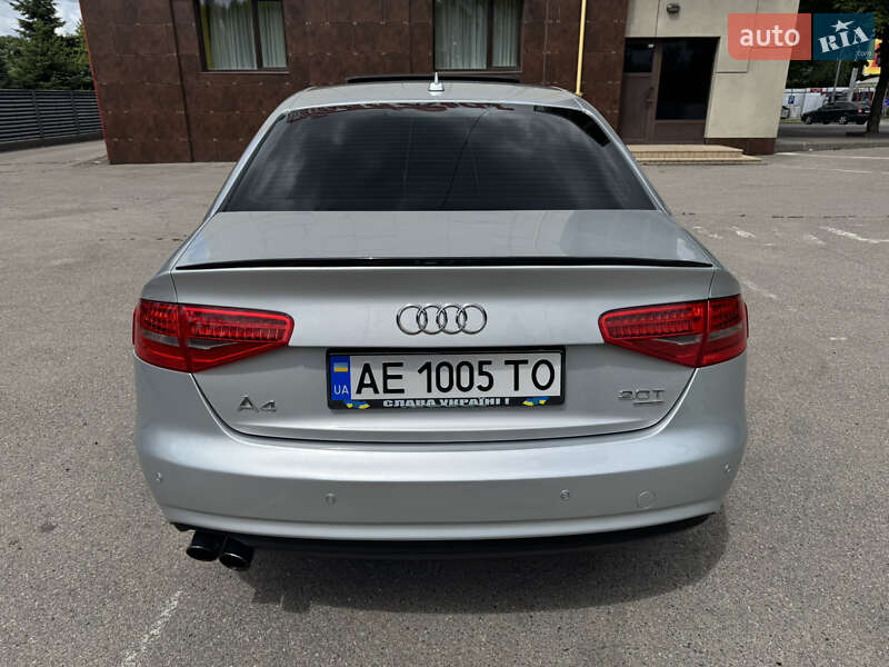 Седан Audi A4 2012 в Дніпрі