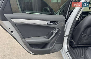 Седан Audi A4 2012 в 