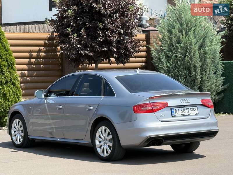 Седан Audi A4 2015 в Києві