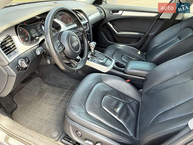 Седан Audi A4 2015 в Києві