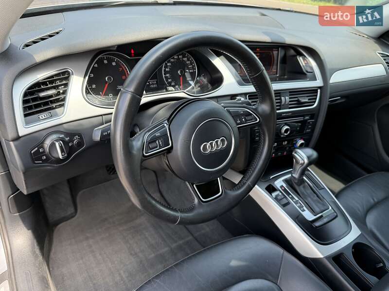 Седан Audi A4 2015 в Києві