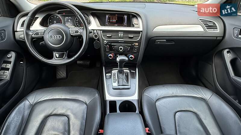 Седан Audi A4 2015 в Києві