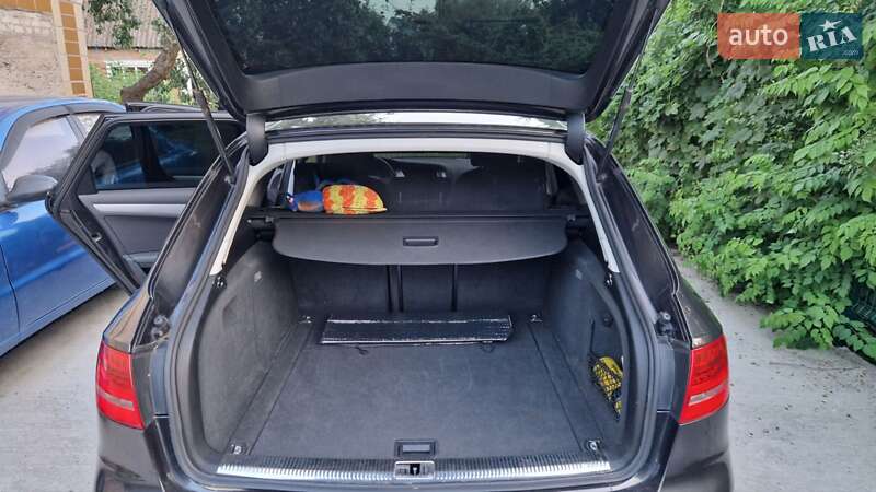 Универсал Audi A4 2010 в Киеве