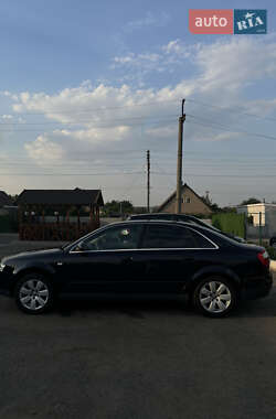 Седан Audi A4 2000 в 