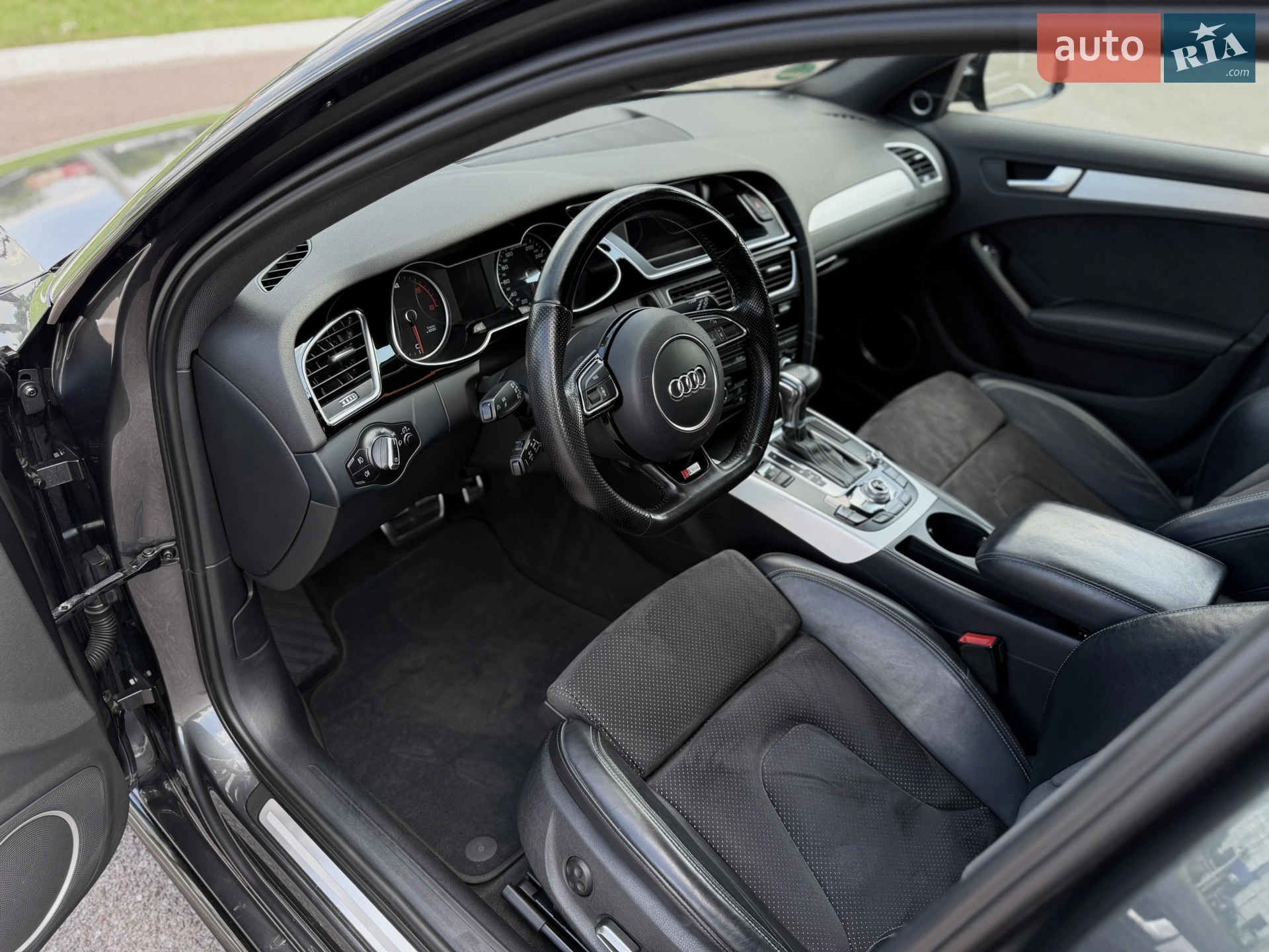 2015 Audi A4 - мініатюра 16