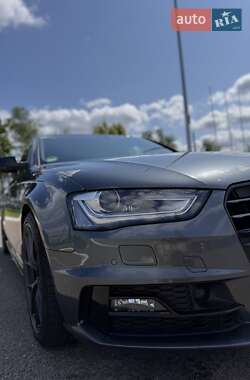 Универсал Audi A4 2015 в 