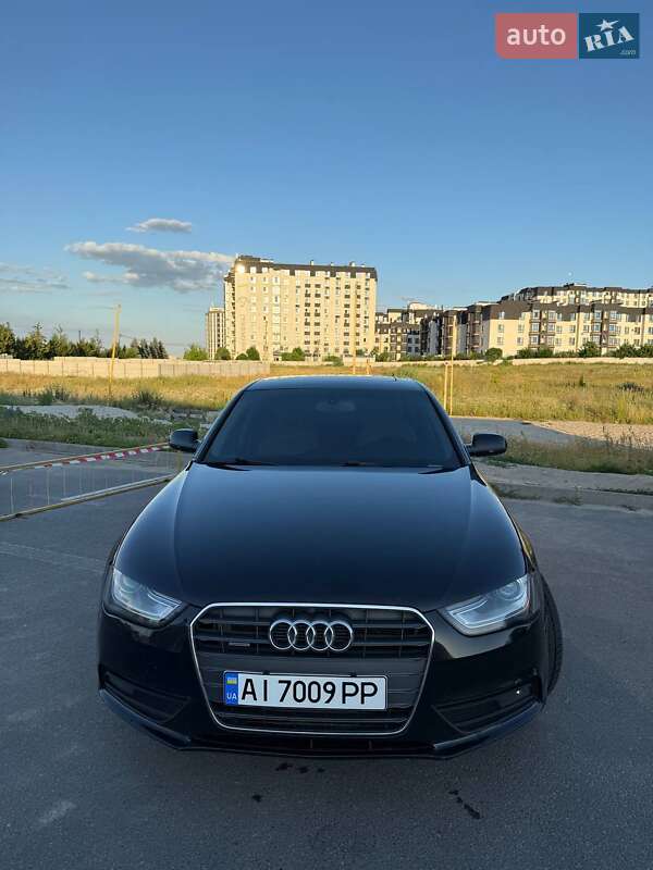 Седан Audi A4 2013 в Софиевской Борщаговке