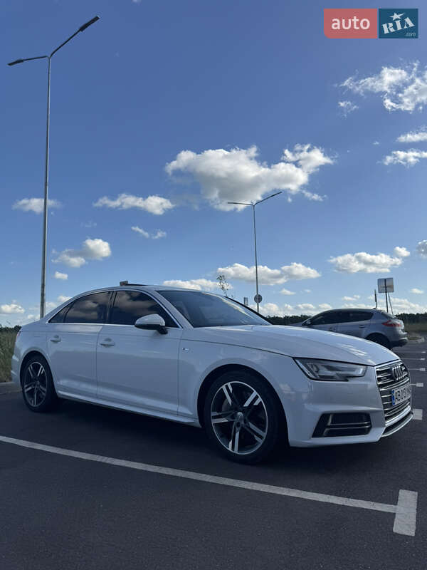 Седан Audi A4 2016 в Виннице