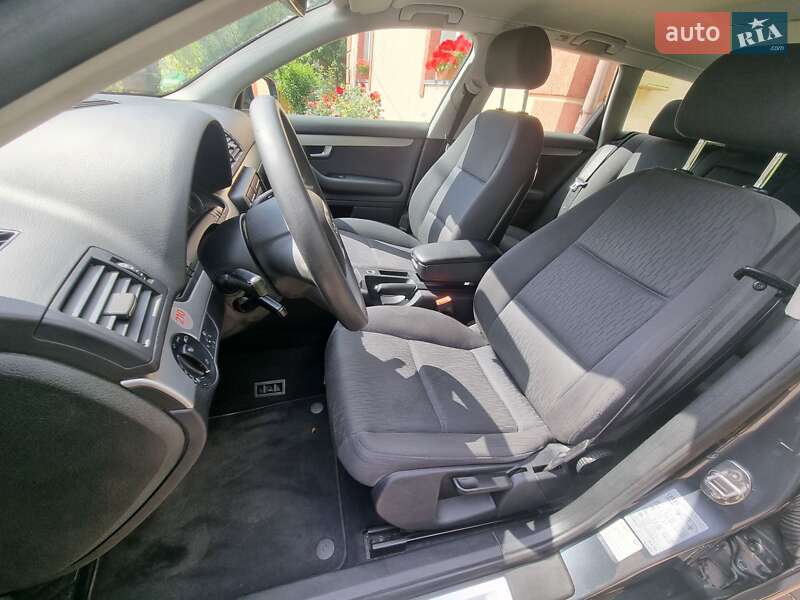 Універсал Audi A4 2008 в Ківерцях